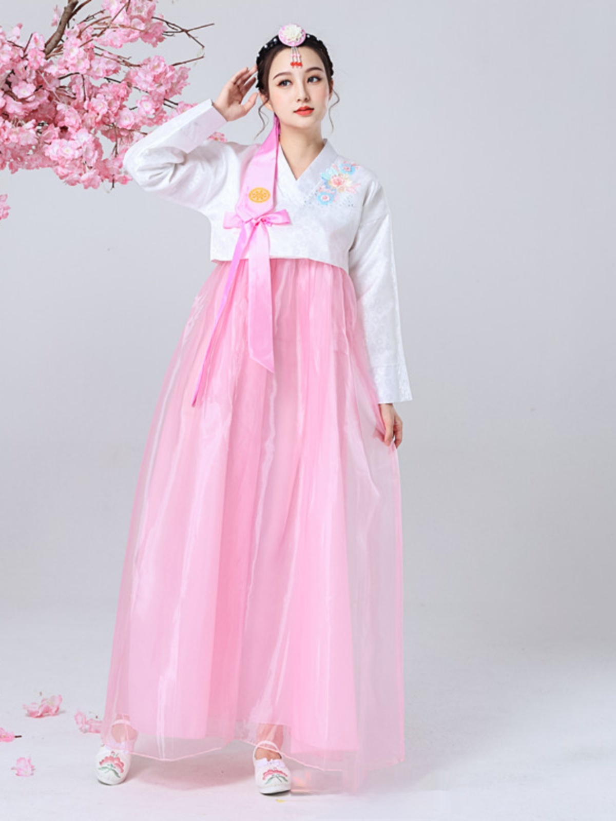 ชุดเต้นรำสตรีแบบใหม่ของเกาหลี  - Photography Outfit บทวิจารณ์และราคา