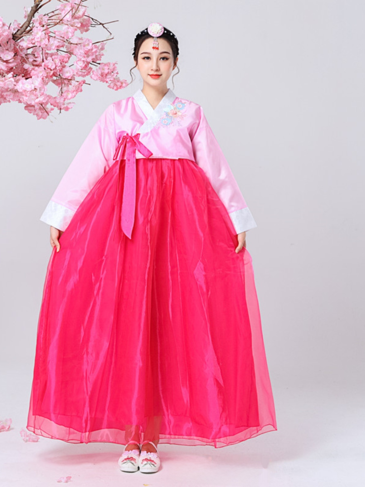 ชุดเต้นรำสตรีแบบใหม่ของเกาหลี  - Photography Outfit บทวิจารณ์และราคา