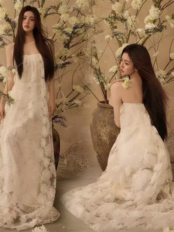 ชุดเดรสลูกไม้สไตล์เรโทรแบบเว้า - Photography Studio บทวิจารณ์และราคา